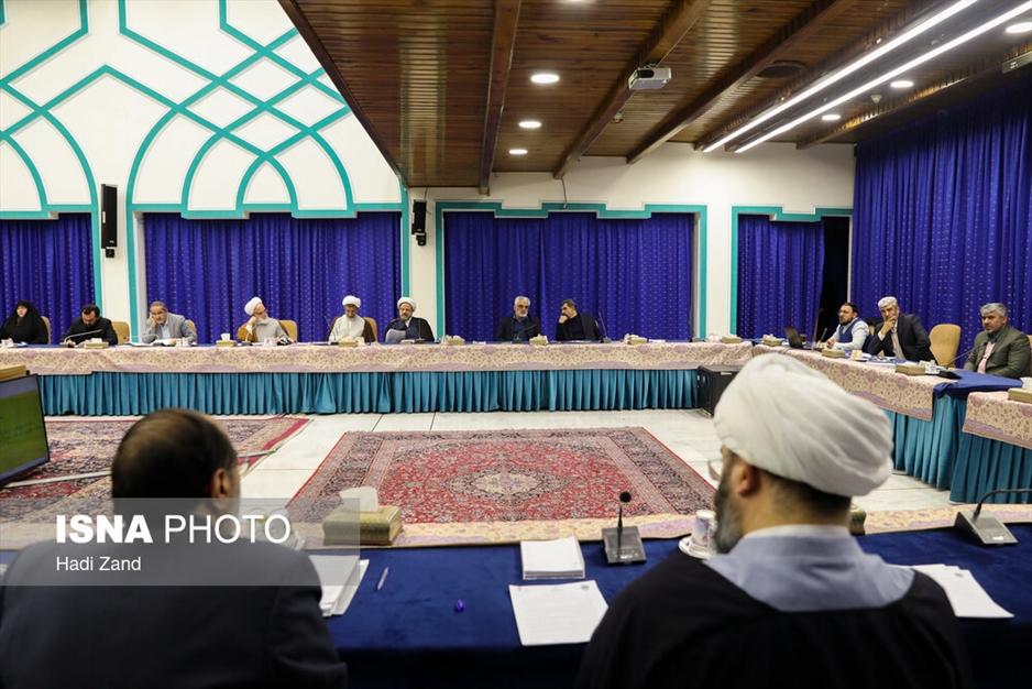 جلسه شورای عالی انقلاب فرهنگی با حضور رییس جمهور