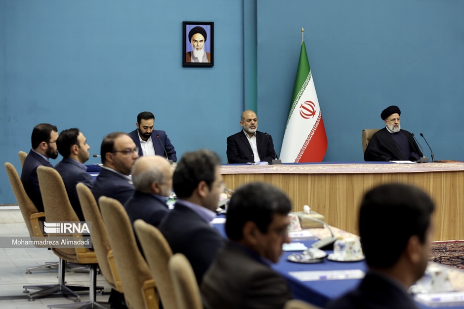 جلسه شورای عالی نوجوانان و جوانان