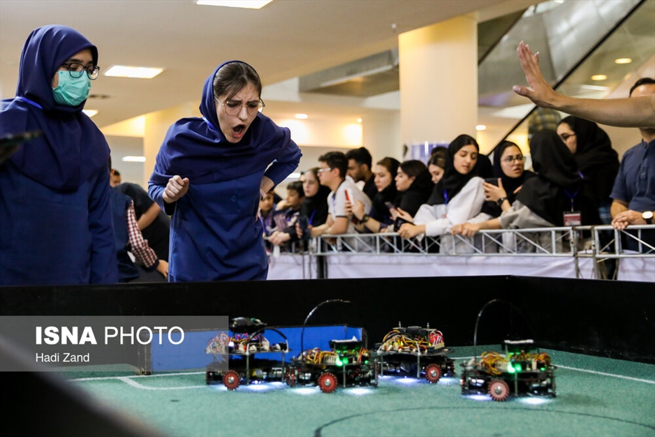 رای می‌دهیم تا؛ افتخار آفرین باشیم