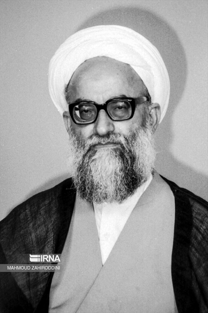 تصاویر تاریخی از آیت الله «محمد امامی کاشانی»