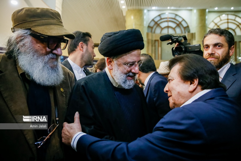 دیدار اهالی فرهنگ و هنر با رئیس جمهور