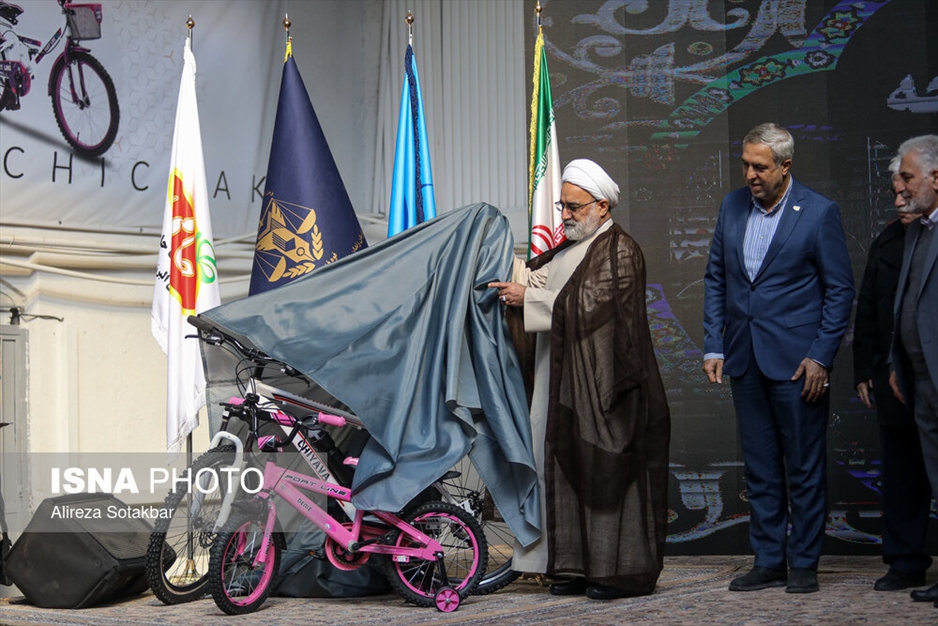 مراسم افتتاح کارخانه دوچرخه سازی زندانیان قزلحصار