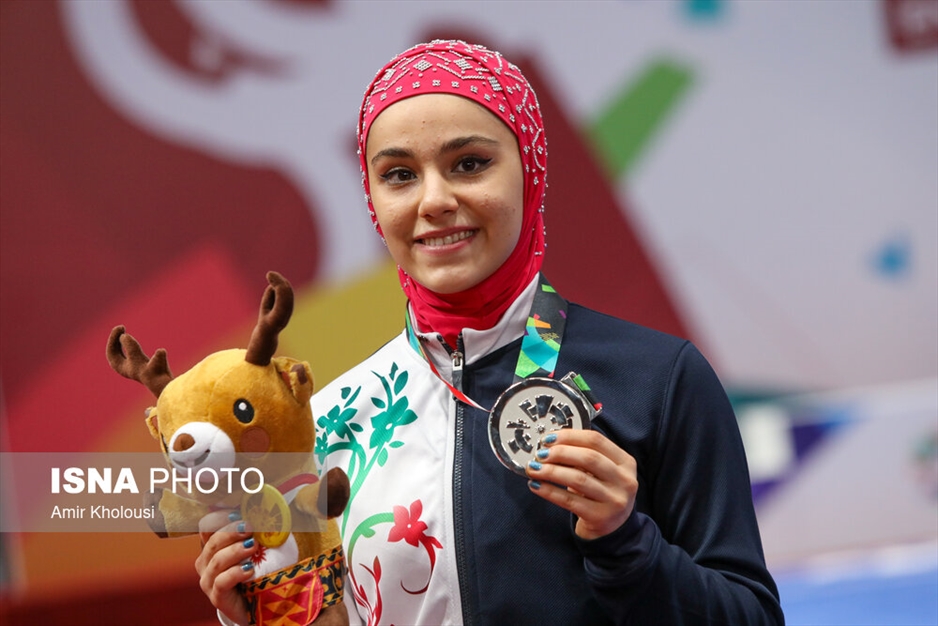 رای می‌دهیم تا؛ افتخار آفرین باشیم