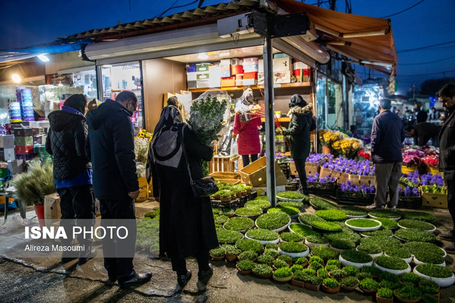 بازار گل محلاتی در آستانه سال نو