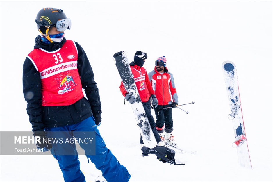 مسابقات اسکی اسنوبورد در پیست دیزین