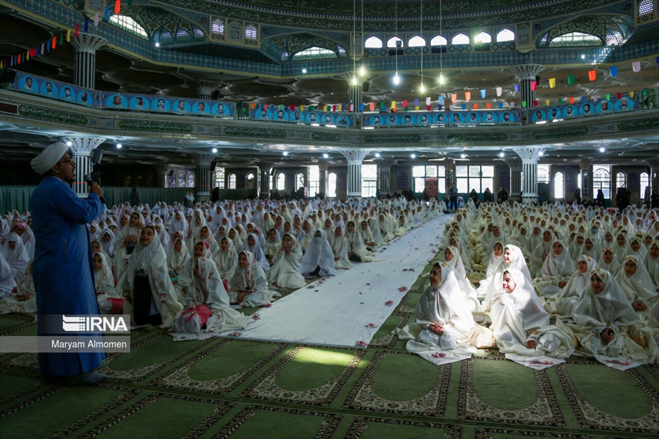 جشن تکلیف ۱۰۰۰ نفری