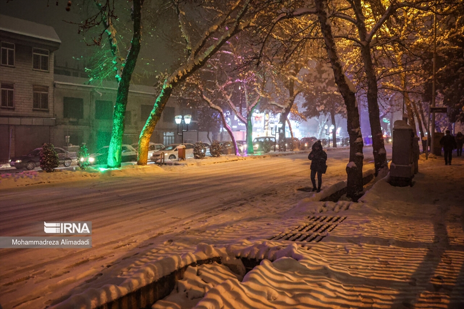 بارش برف در شمال تهران