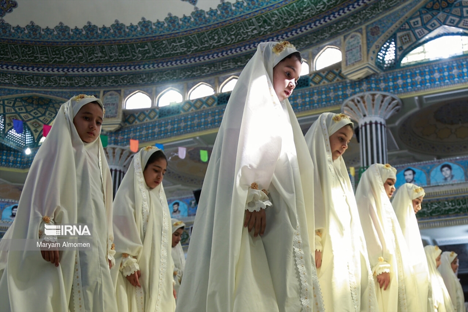 جشن تکلیف ۱۰۰۰ نفری