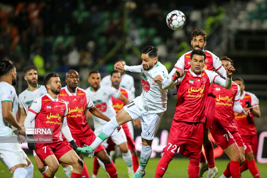 لیگ برتر فوتبال- ذوب آهن و پرسپولیس