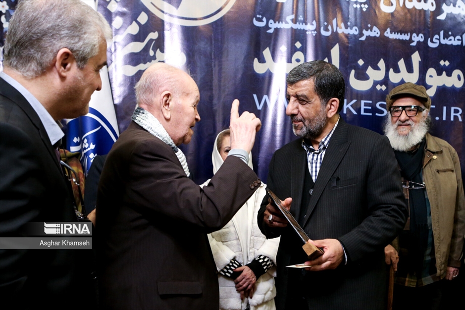 تجلیل از هنرمندان پیشکسوت متولد اسفند