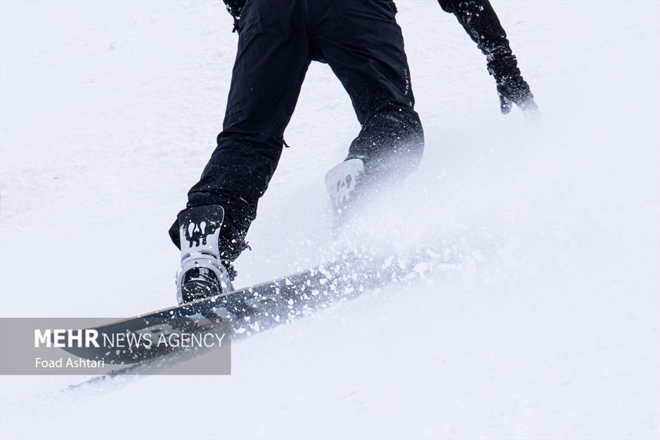 مسابقات اسکی اسنوبورد در پیست دیزین