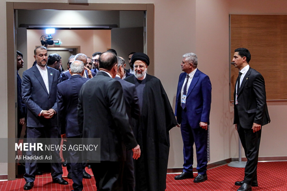 دیدارهای رئیس جمهور در اولین روز از سفر به الجزیره