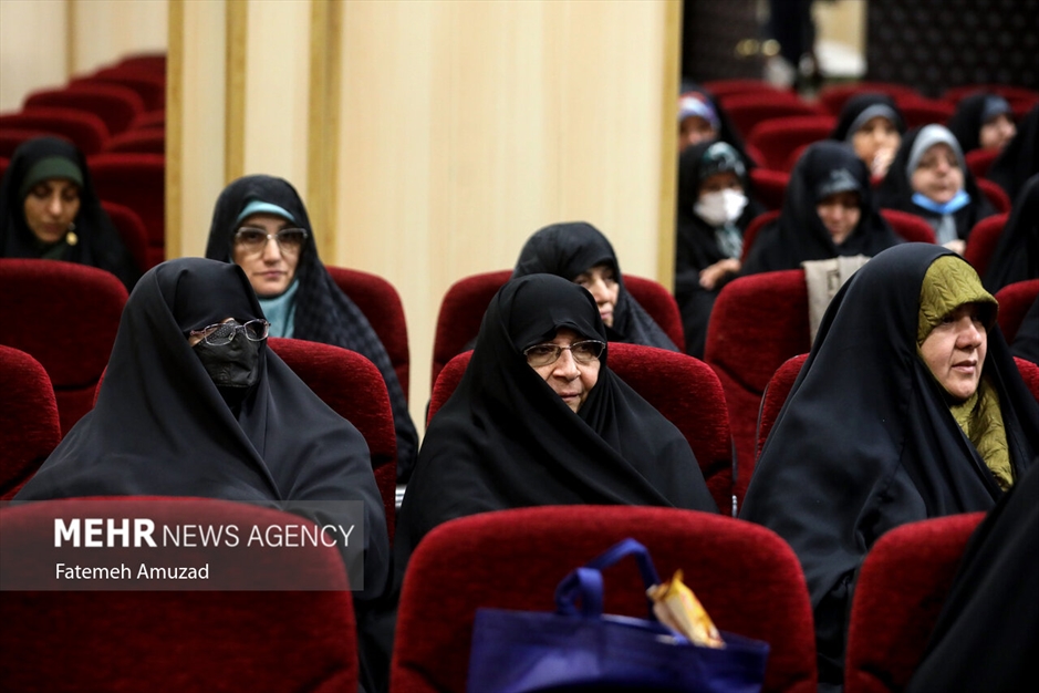 همایش خادمان قرآنی