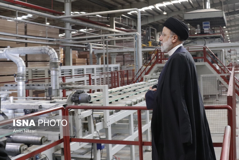 افتتاح پروژه تخته فشرده پاک چوب با حضور رئیس‌جمهور