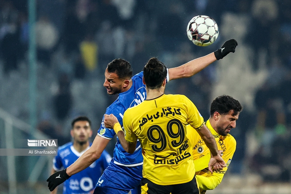 لیگ برتر فوتبال- استقلال و سپاهان