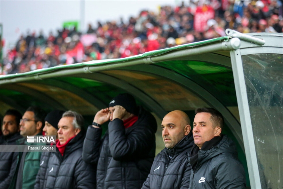 لیگ برتر فوتبال- ذوب آهن و پرسپولیس