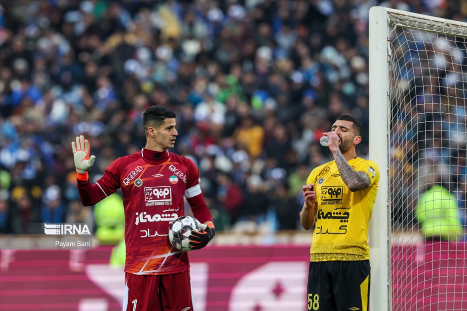 لیگ برتر فوتبال- استقلال و سپاهان