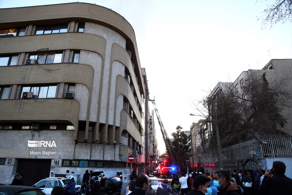 آتش سوزی در خیابان کریمخان