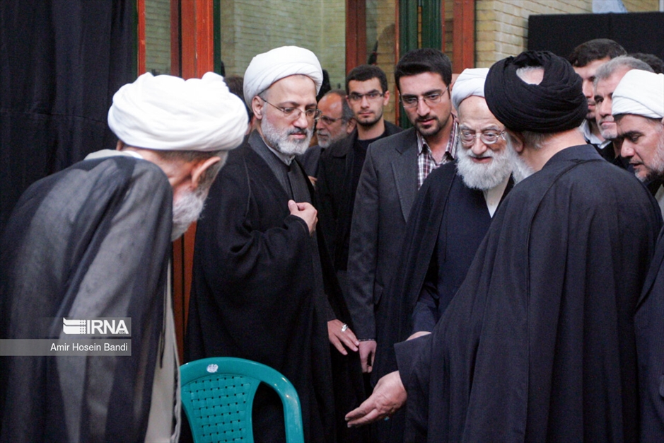 تصاویر تاریخی از آیت الله «محمد امامی کاشانی»