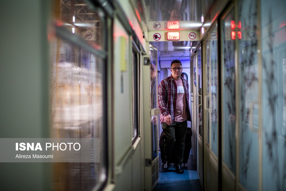 بدرقه مسافران نوروزی در راه آهن تهران