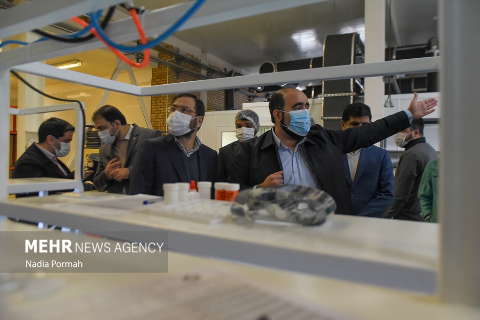 افتتاح شرکت‌های دارویی توسط رئیس سازمان غذا دارو