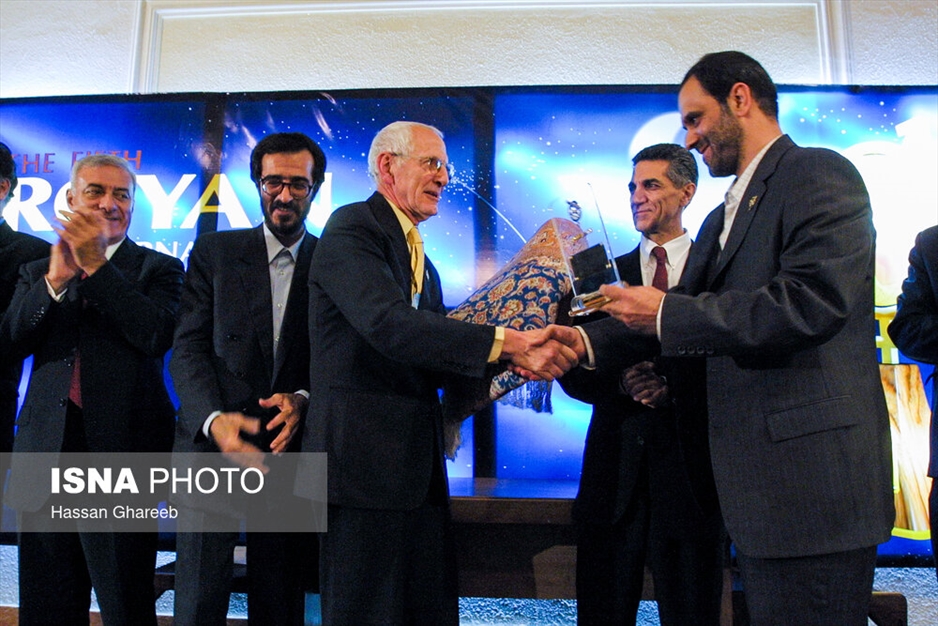 رای می‌دهیم تا؛ افتخار آفرین باشیم