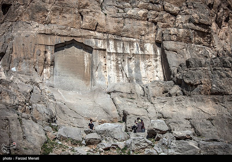 محوطه تاریخی بیستون