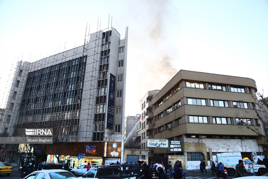 آتش سوزی در خیابان کریمخان