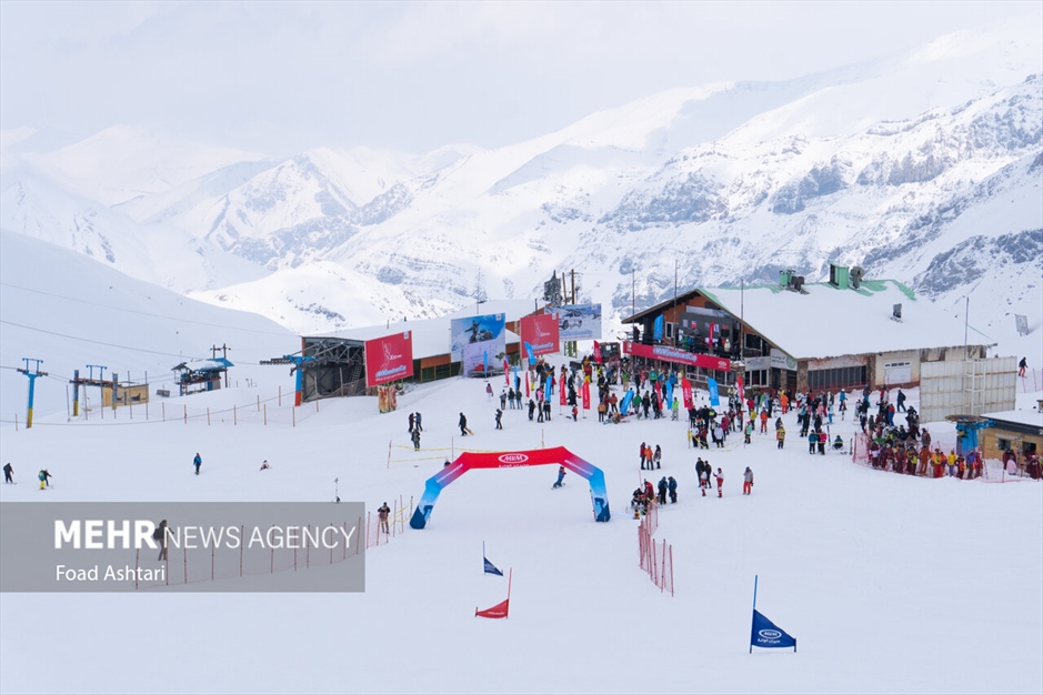 مسابقات اسکی اسنوبورد در پیست دیزین