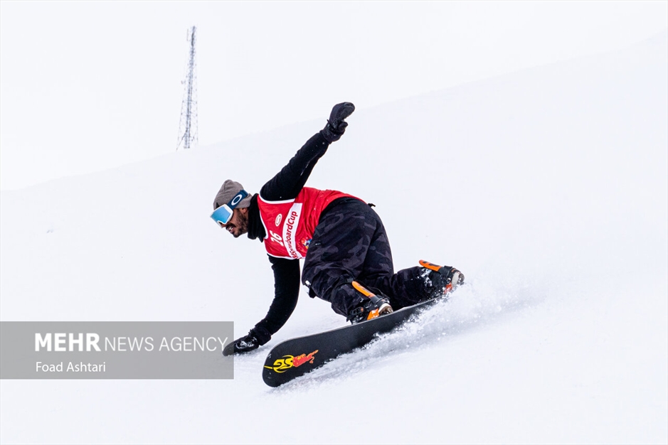 مسابقات اسکی اسنوبورد در پیست دیزین