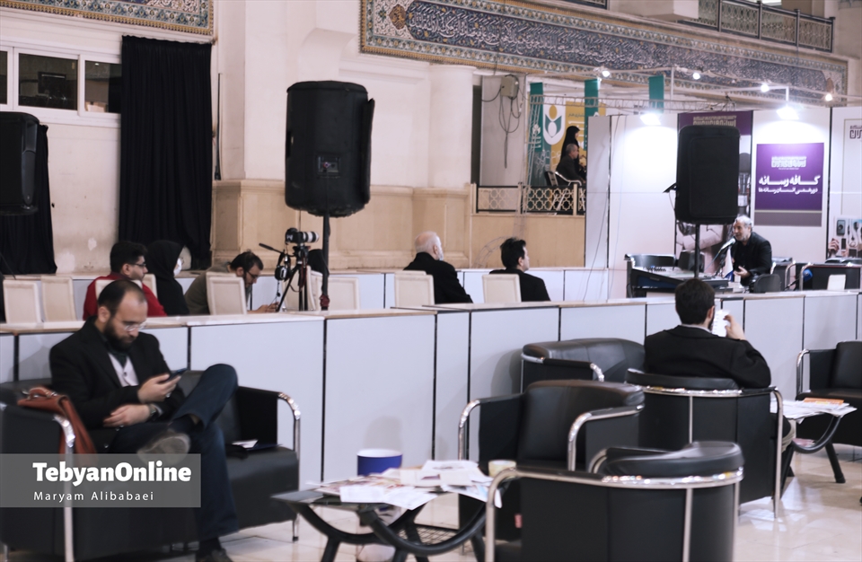 در حاشیه نمایشگاه مطبوعات چه می‌گذرد؟