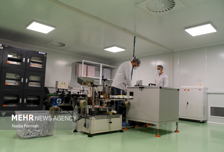 افتتاح شرکت‌های دارویی توسط رئیس سازمان غذا دارو