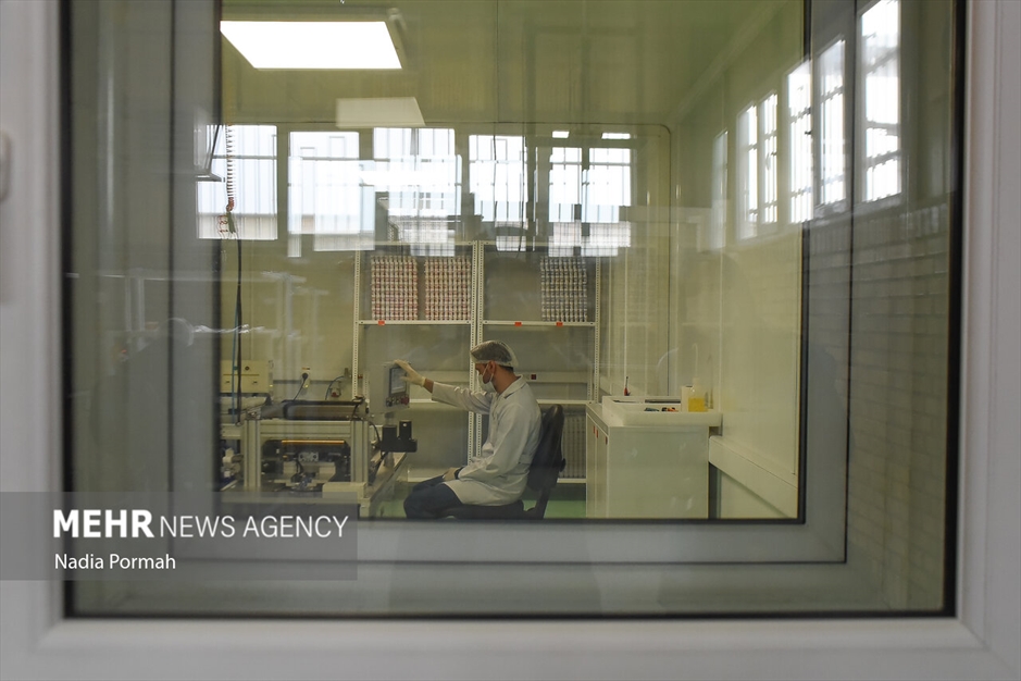 افتتاح شرکت‌های دارویی توسط رئیس سازمان غذا دارو