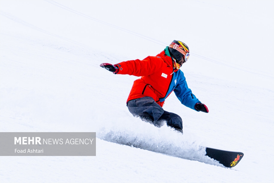 مسابقات اسکی اسنوبورد در پیست دیزین