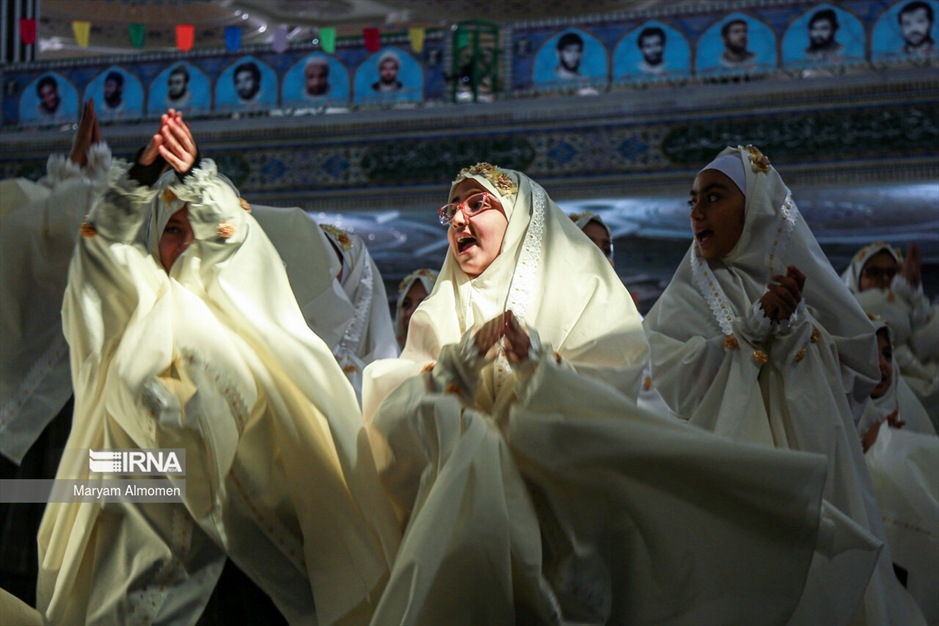 جشن تکلیف ۱۰۰۰ نفری