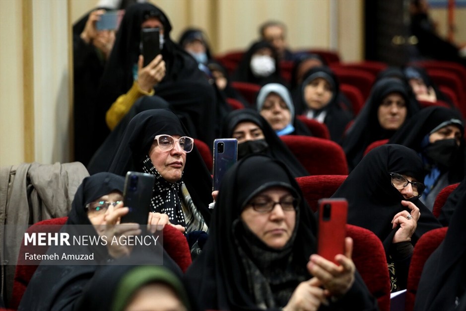 همایش خادمان قرآنی