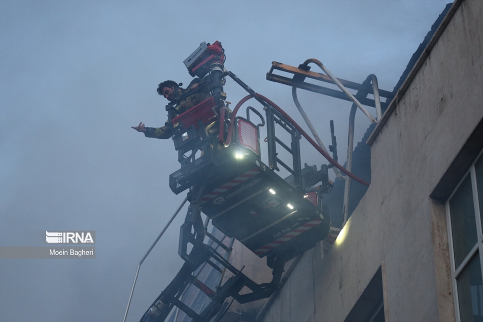 آتش سوزی در خیابان کریمخان