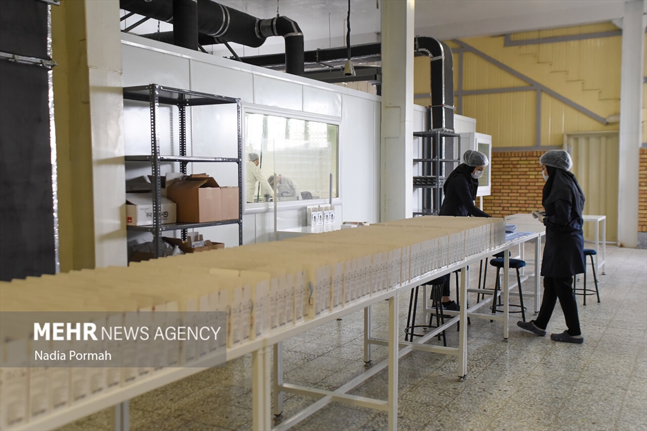 افتتاح شرکت‌های دارویی توسط رئیس سازمان غذا دارو