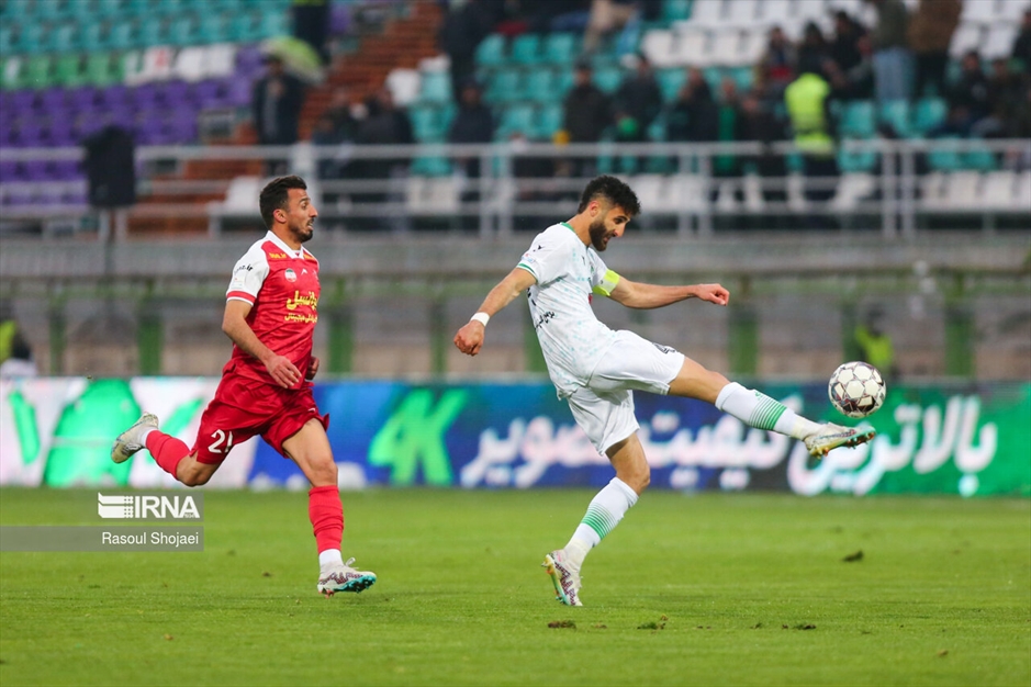 لیگ برتر فوتبال- ذوب آهن و پرسپولیس