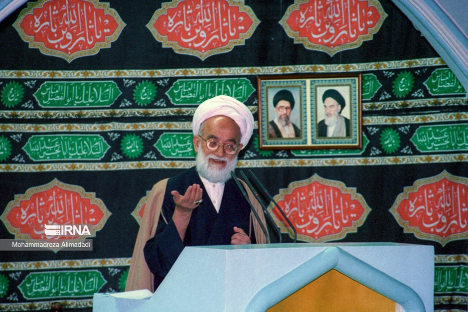 تصاویر تاریخی از آیت الله «محمد امامی کاشانی»