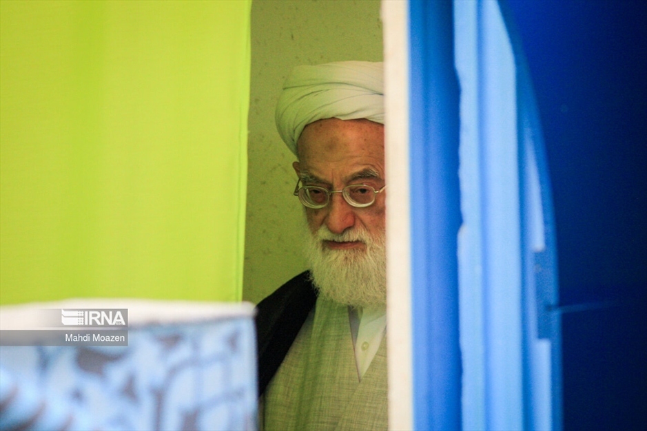 تصاویر تاریخی از آیت الله «محمد امامی کاشانی»