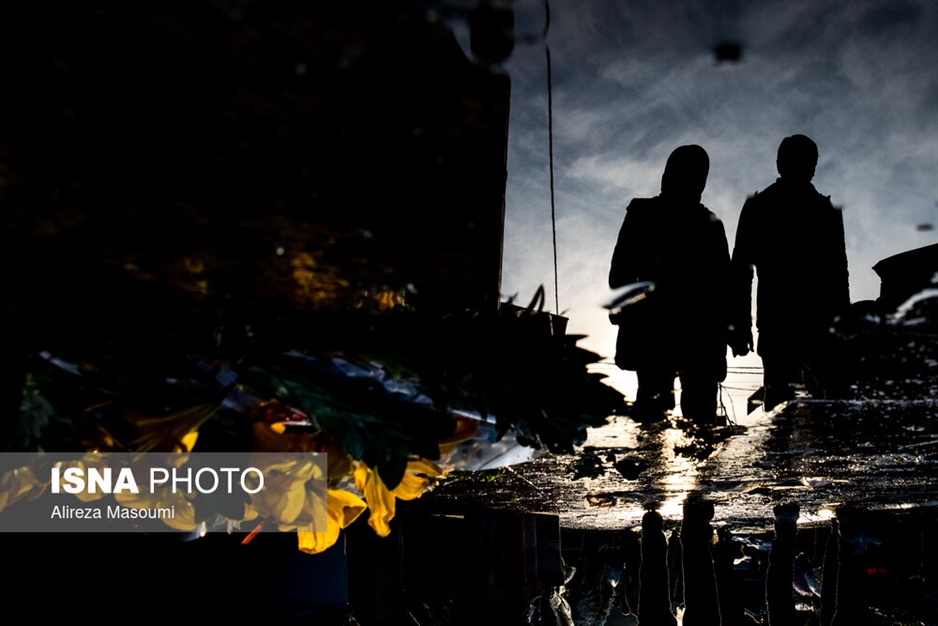 بازار گل محلاتی در آستانه سال نو