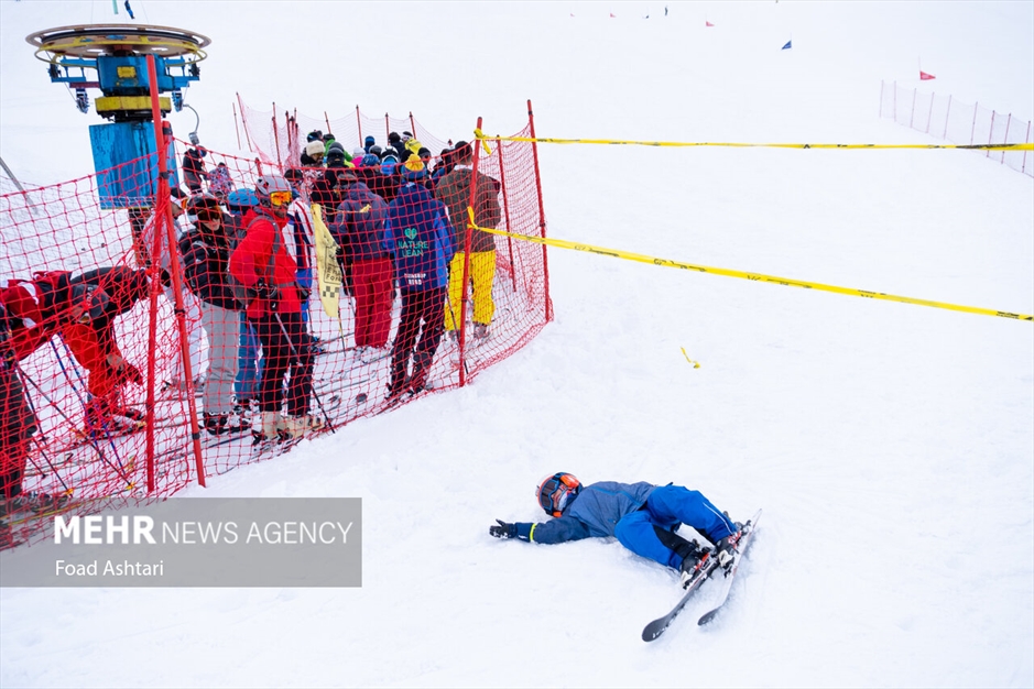 مسابقات اسکی اسنوبورد در پیست دیزین