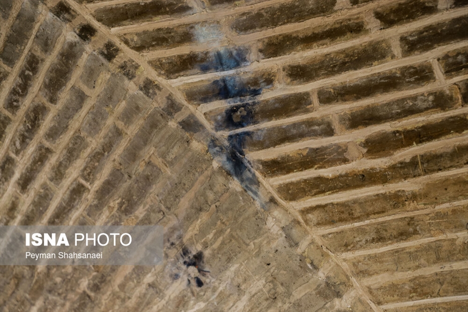 پل تاریخی خواجو، قربانی چهارشنبه‌سوری