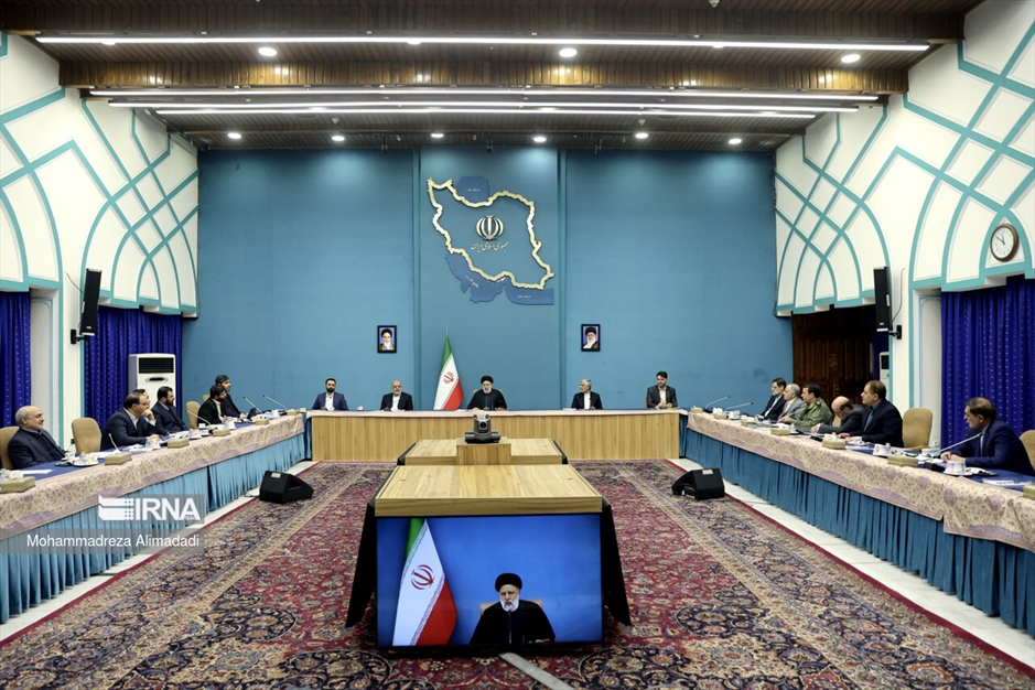 جلسه شورای عالی نوجوانان و جوانان