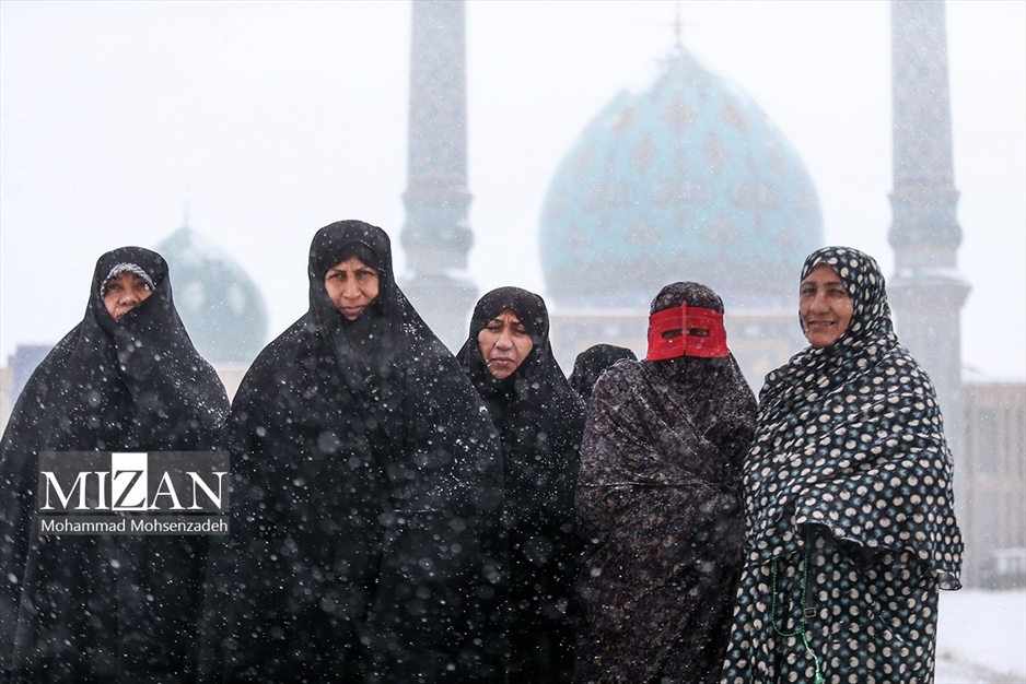 بارش اولین برف زمستانی در قم