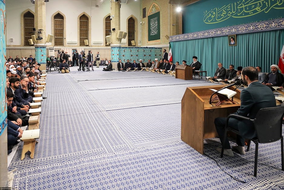 دیدار شرکت‌کنندگان در مسابقات بین‌المللی قرآن با رهبر انقلاب