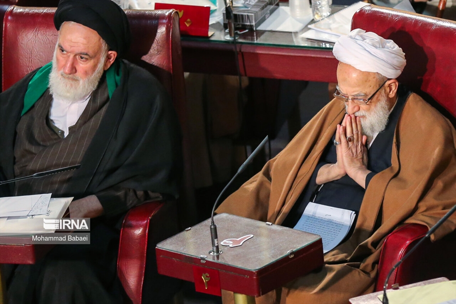 تصاویر تاریخی از آیت الله «محمد امامی کاشانی»