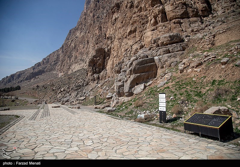 محوطه تاریخی بیستون