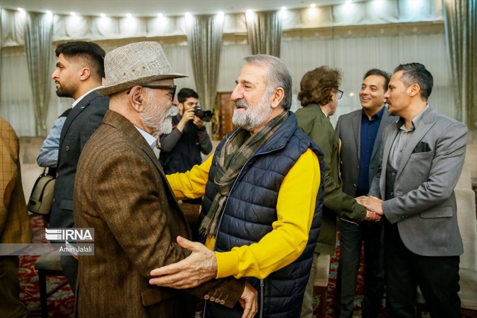 دیدار اهالی فرهنگ و هنر با رئیس جمهور